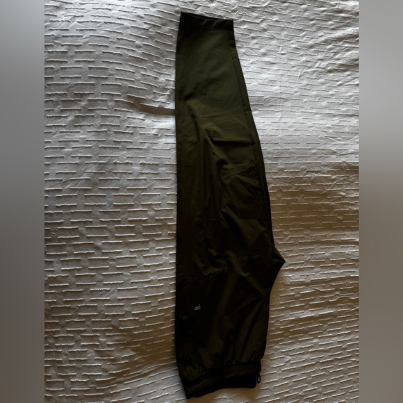 Fabletics XL Fundamental Pant - Olive Green - Picture 2 of 5